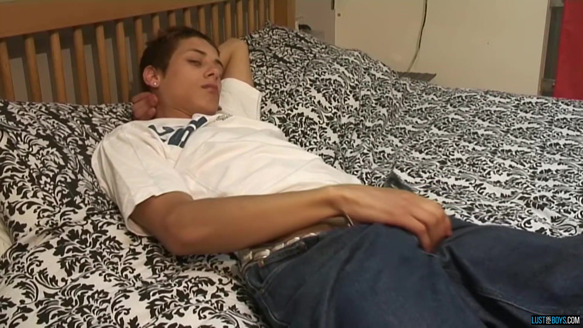 Slim Twink Jason In The Bedroom - Jason Ryan