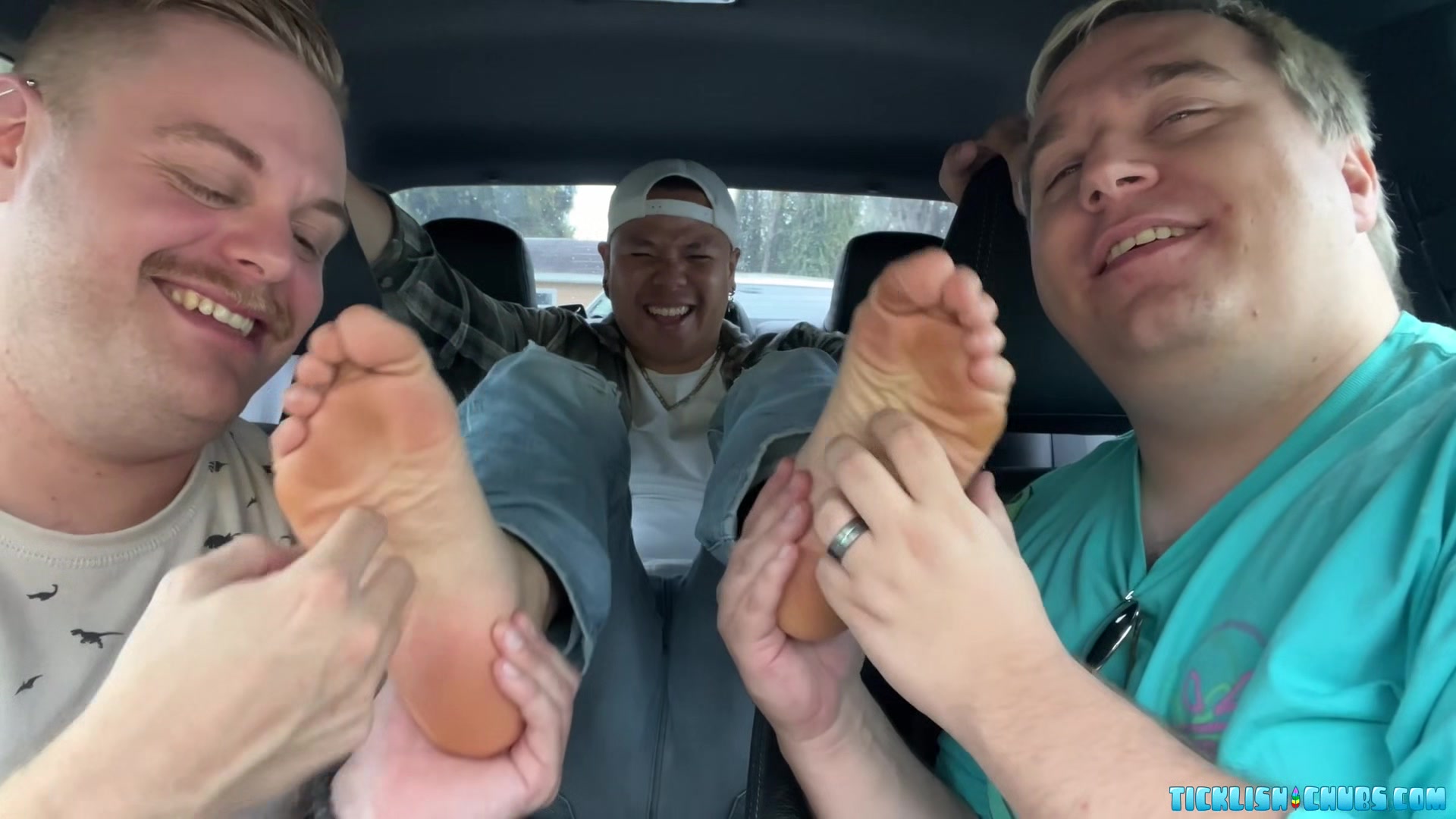 Snyft: Milus Pays with his Feet - Milus Slinger, Ryder & Matt
