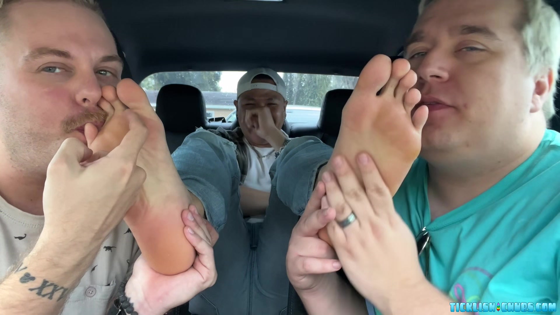 Snyft: Milus Pays with his Feet - Milus Slinger, Ryder & Matt
