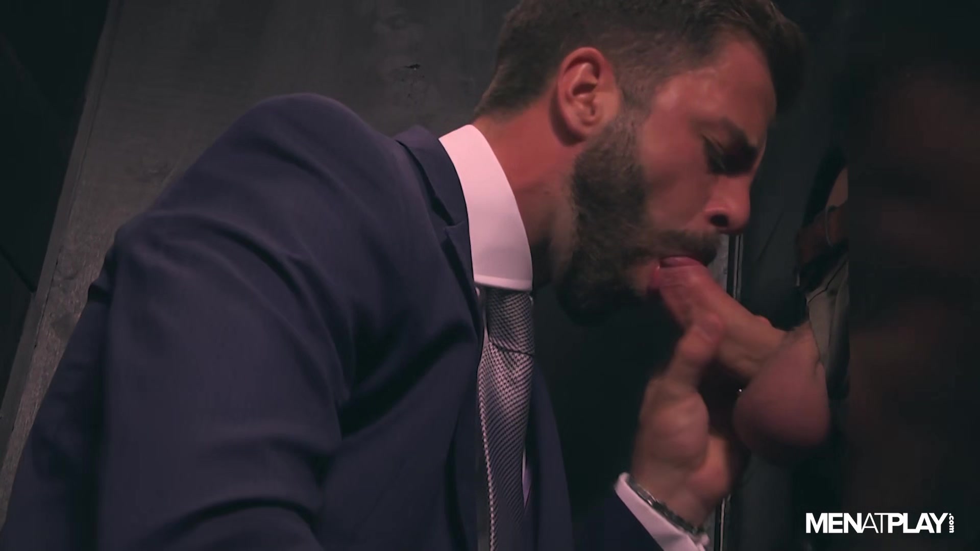 For The Glory, Editor's Cut - MENatPLAY