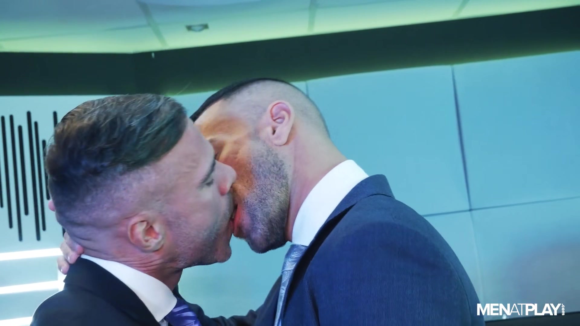 Subordinate And Secret Lover - MENatPLAY