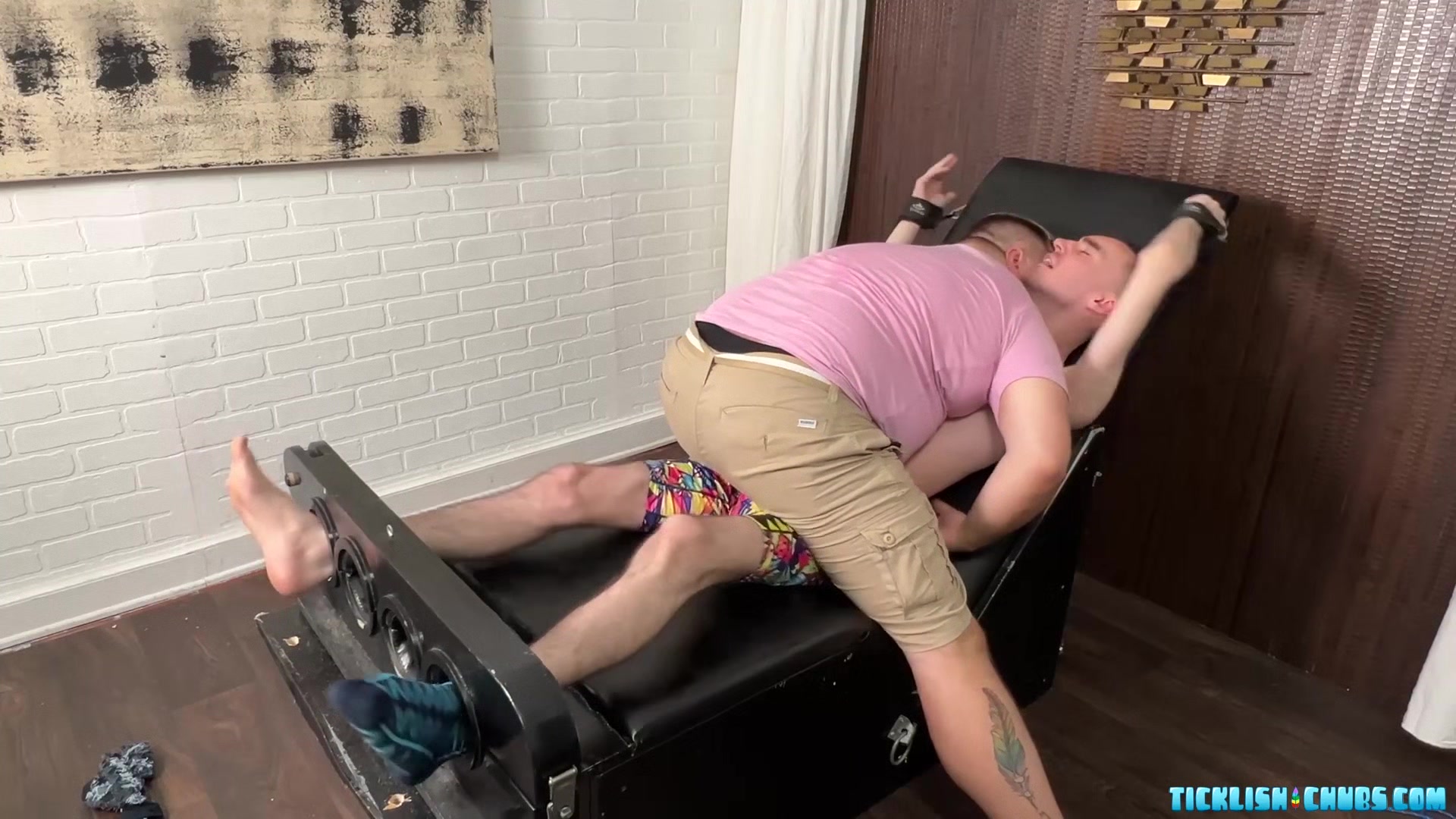 TicklishChub: Spiritmonkey wants bear DILF Matt to test the tickle chair on him