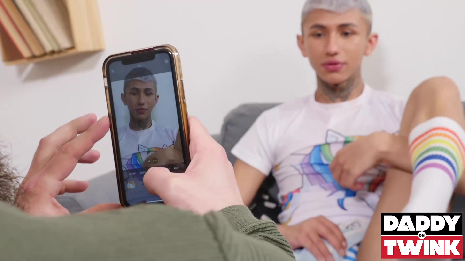 DADDYONTWINK Inked Twink Archi Gold Rides John Barbers Dick