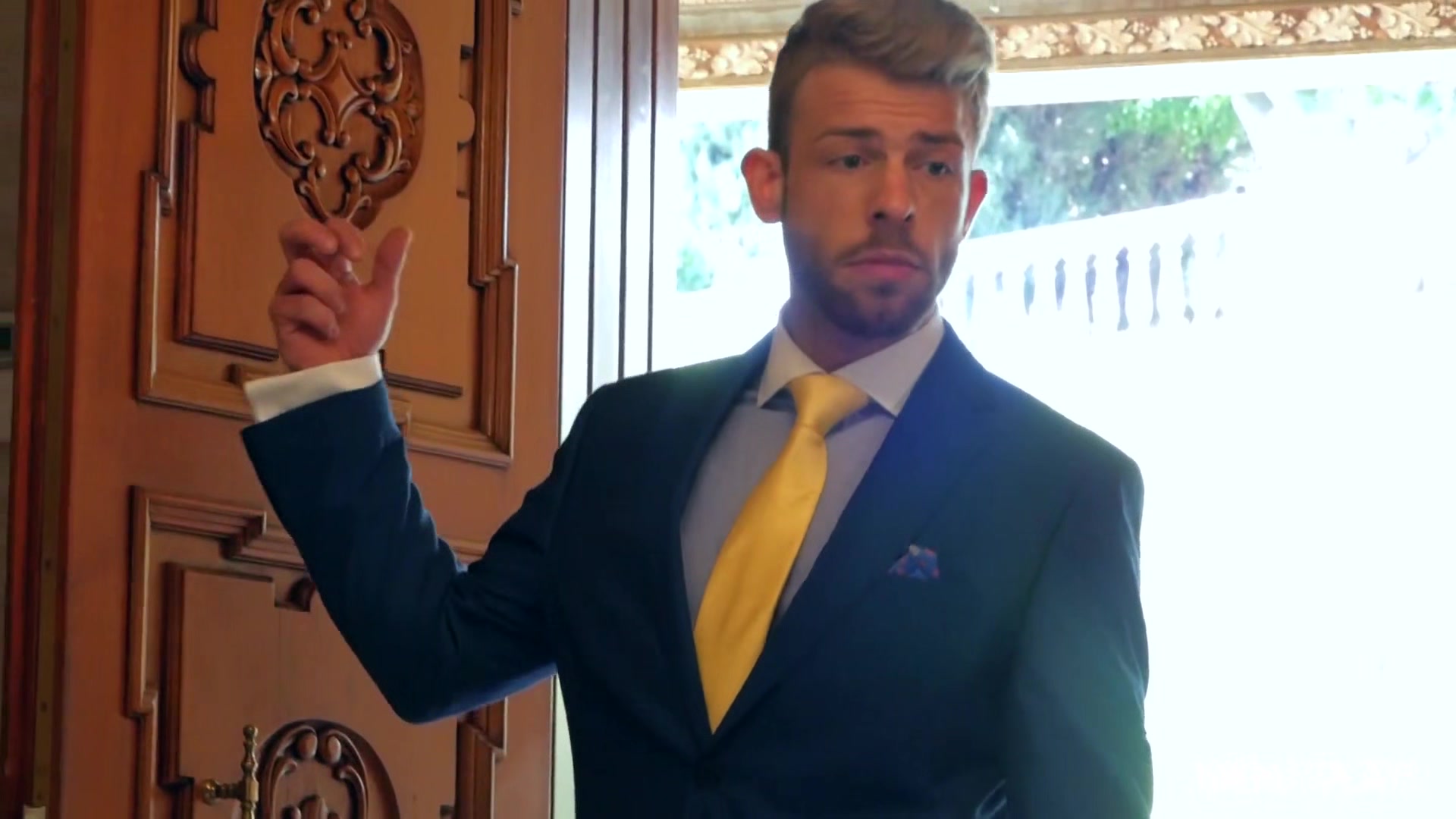 Real Estate 'Broker', Part 1 - MENatPLAY