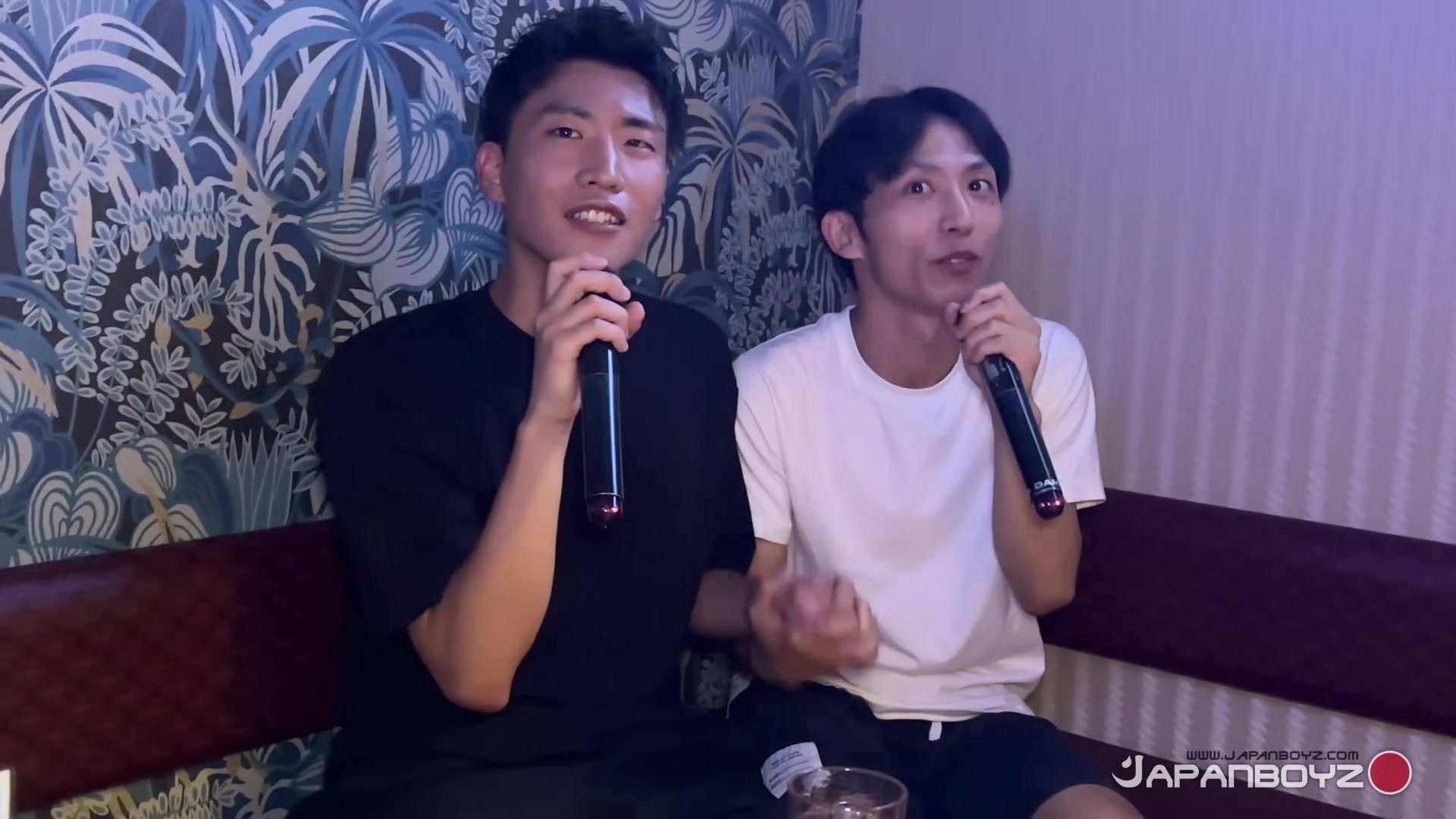 Haruyuki's Karaoke Hookup