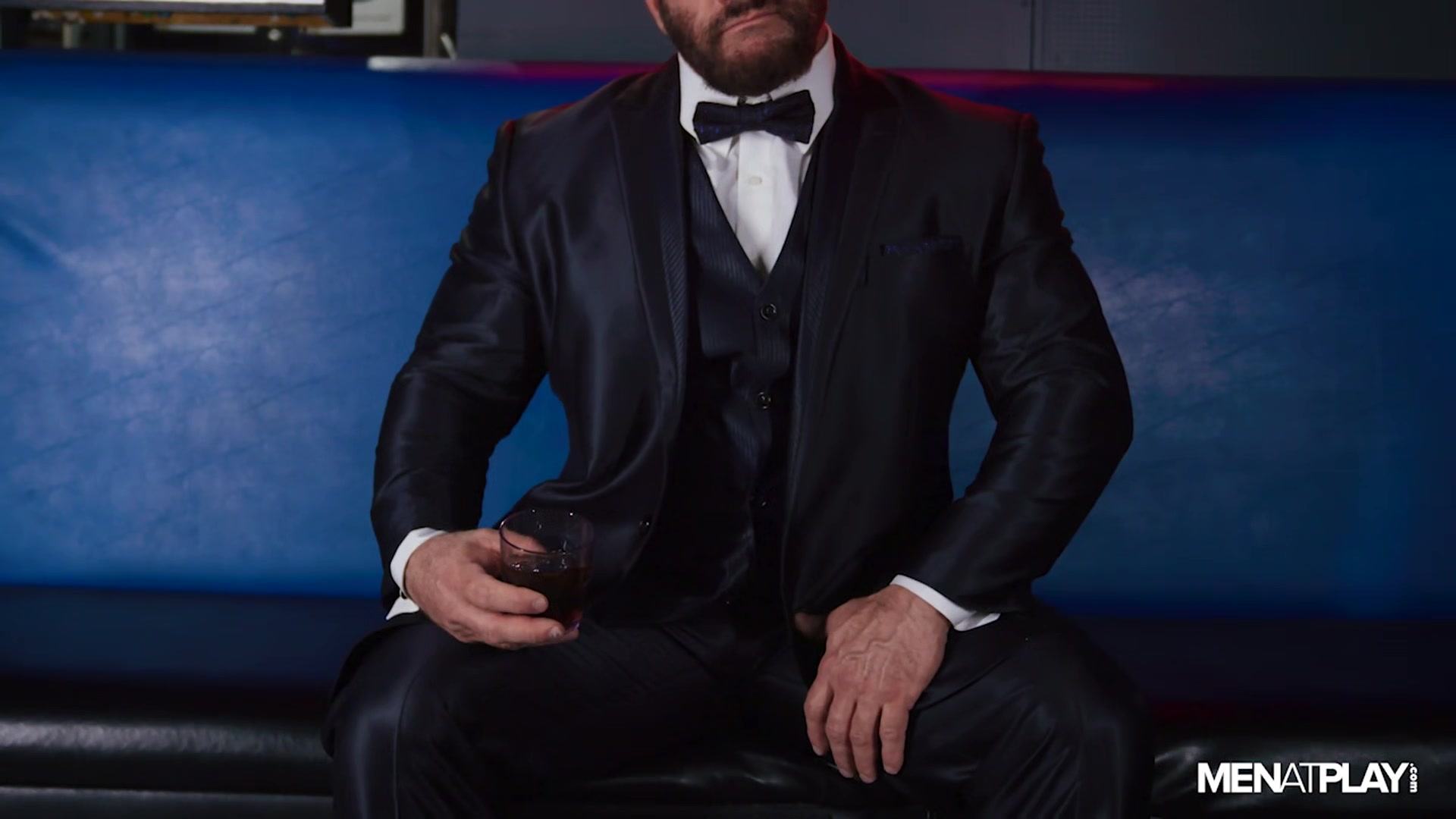 Tux Glory 2 - MENatPLAY