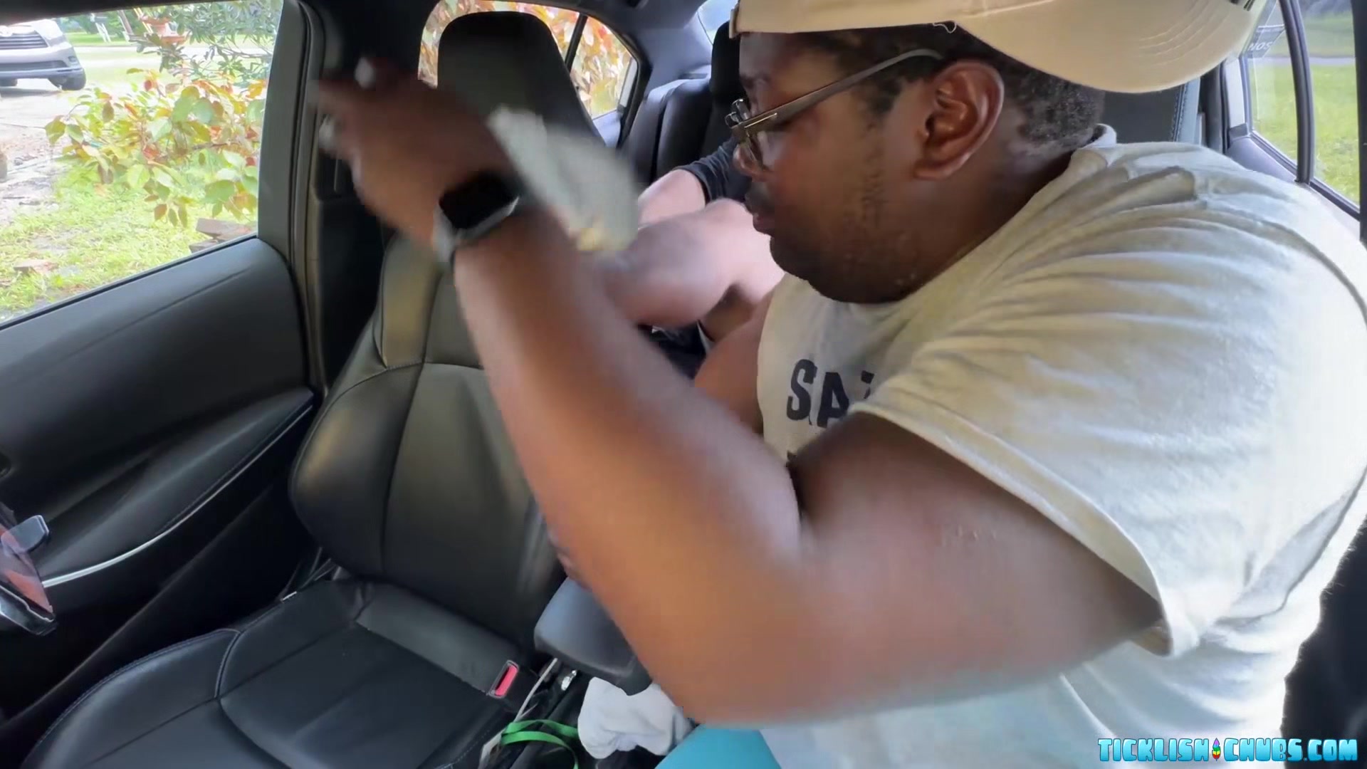 TicklishChubs: BBC Aaron eagerly worships chubby Matts feet in the car