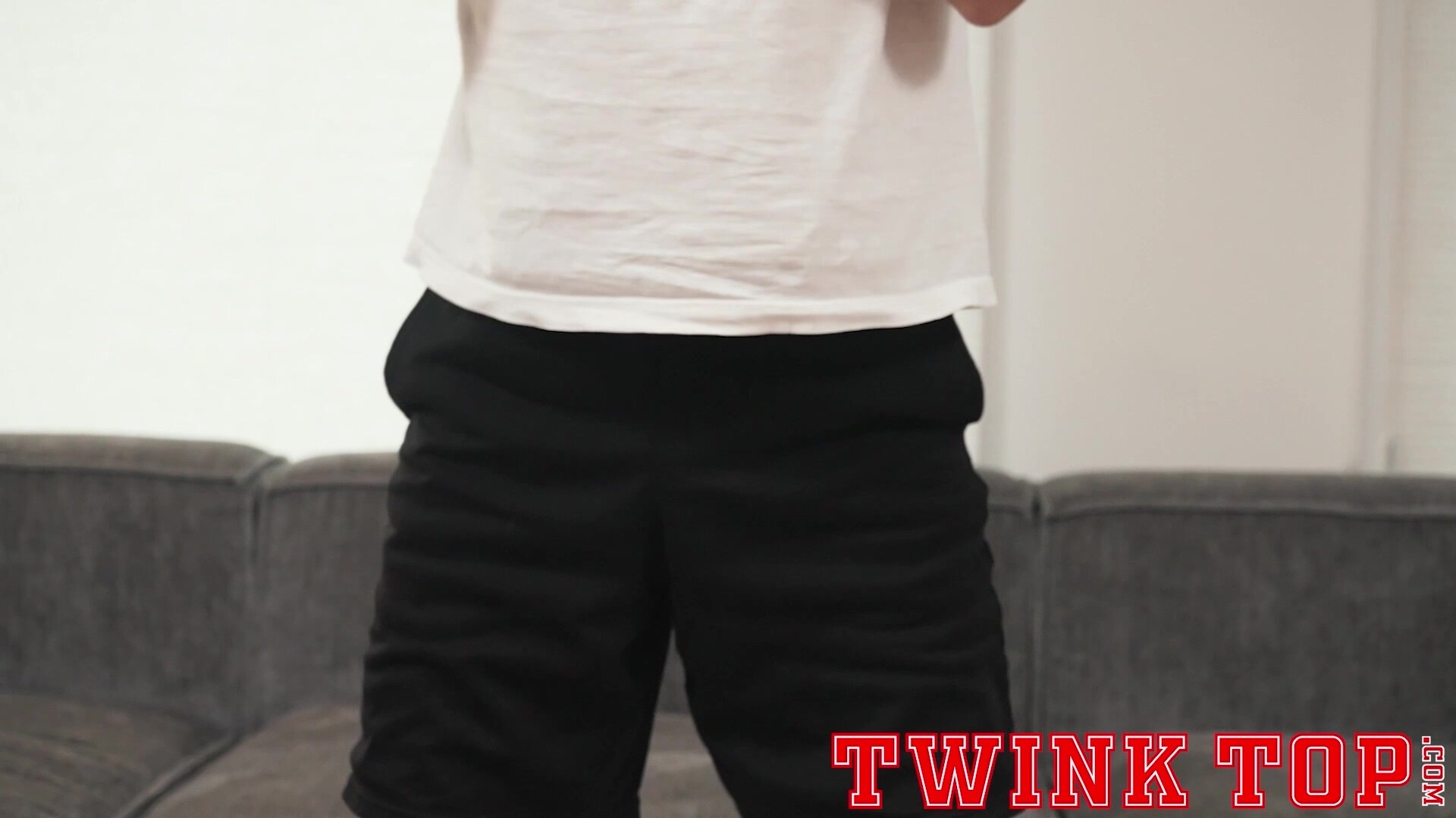 TwinkTop - Sweet jock breeds coach Dolf Dietrichs hungry hole