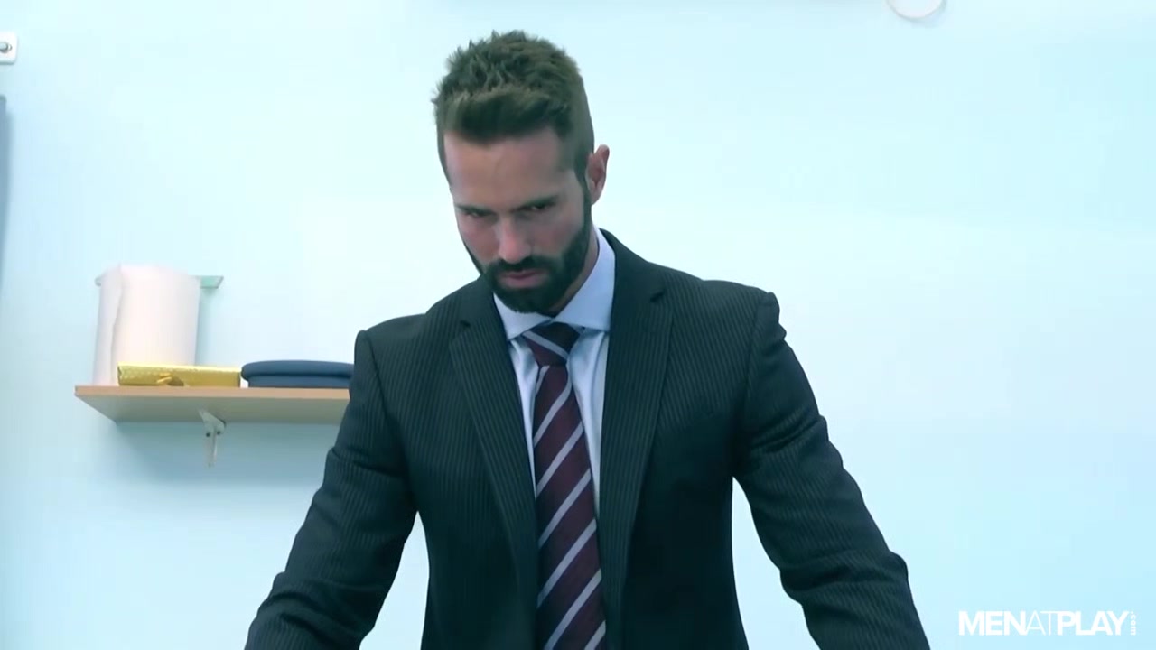 Dr. Dani Examines Tony - MENatPLAY