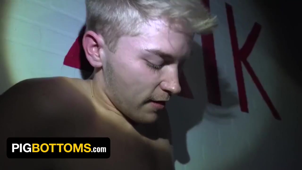 Bottom Zacc Finds Himself In A Room With Three Thirsty Men
