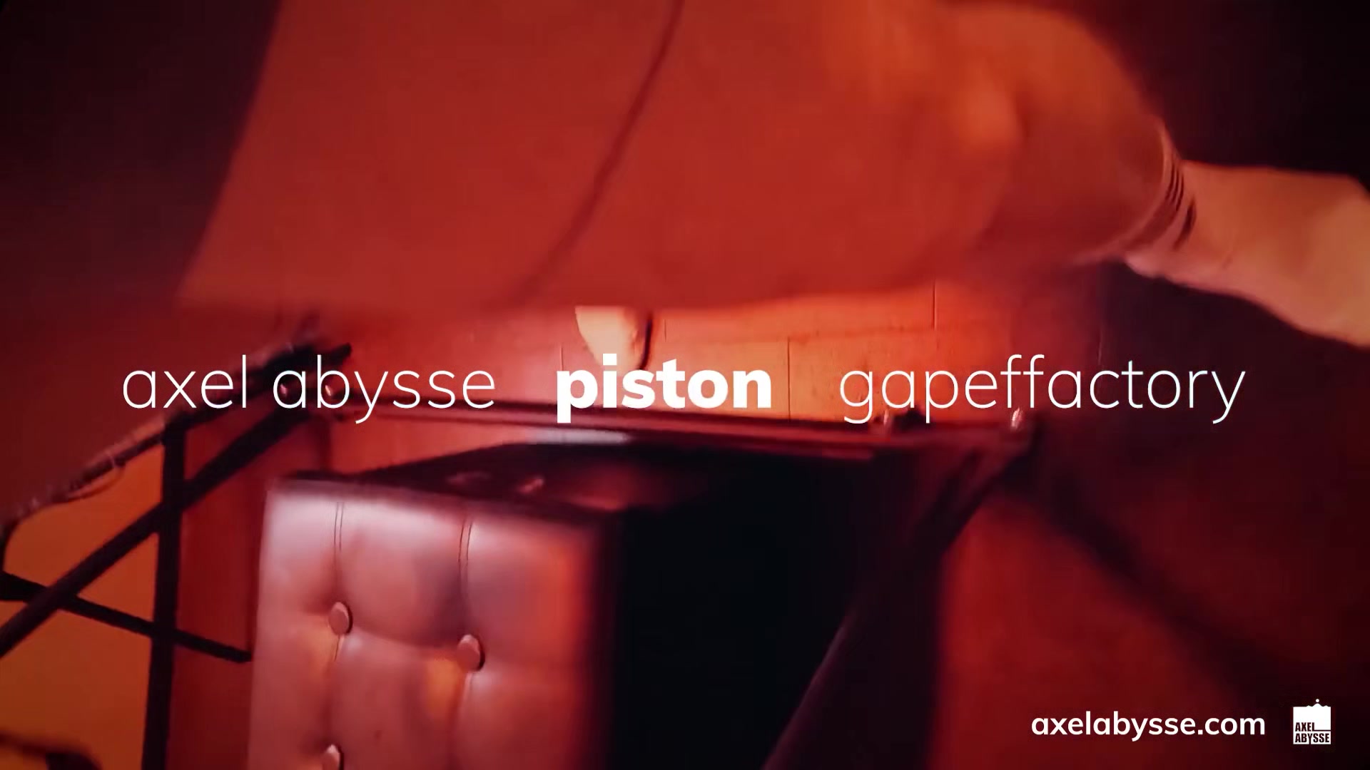 Piston