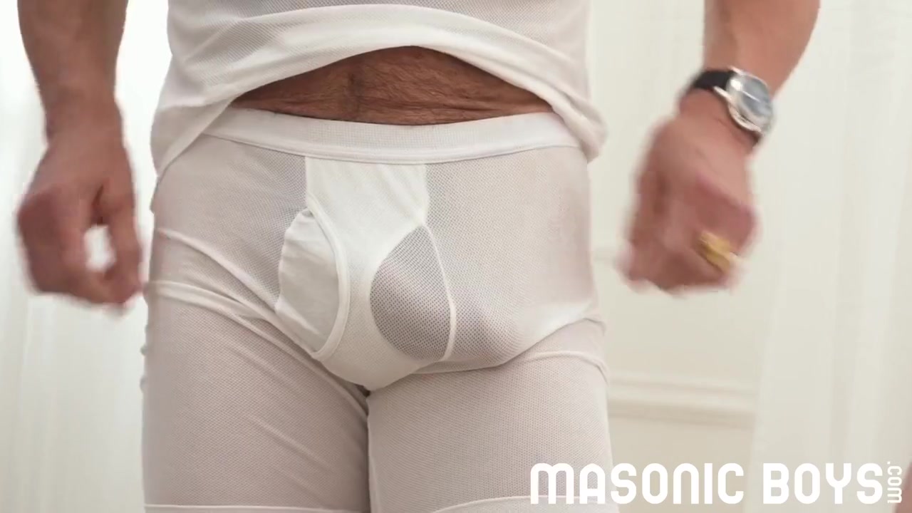 Hung Suited Dilf Reece Scott Powers Raw Dick Into Twink