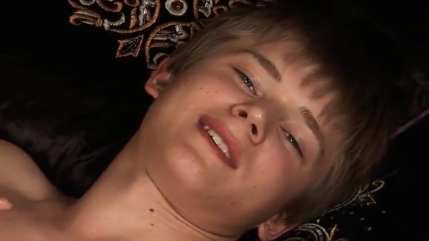 Sascha Borodin Aka Misha Akunin Gets Handjob