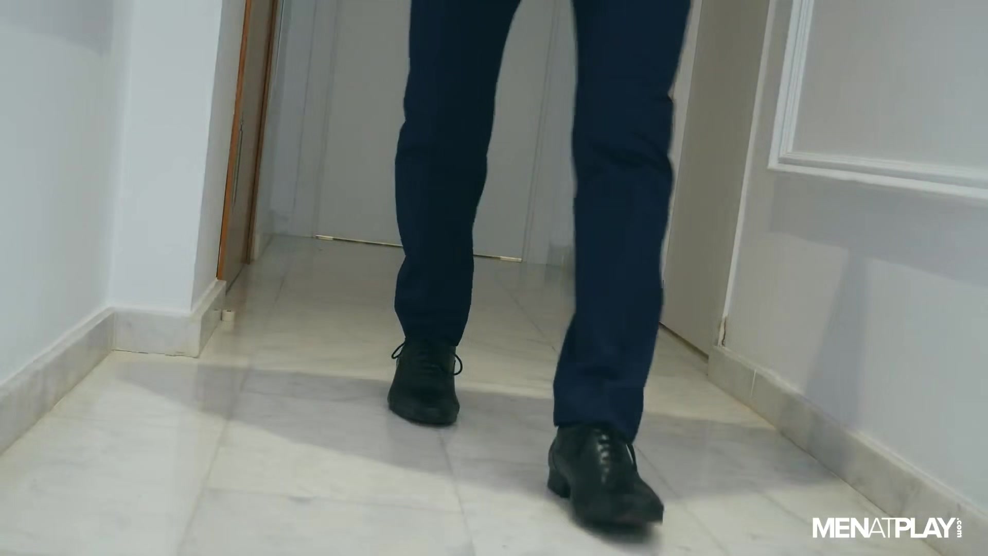Suit Up! - MENatPLAY