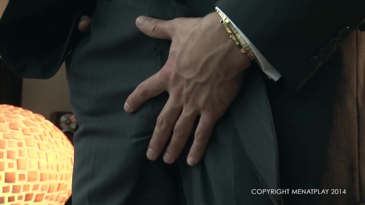 The Bachelor - MENatPLAY