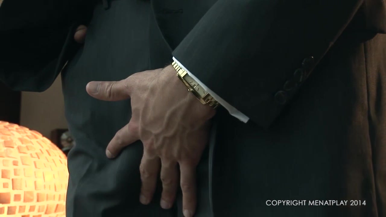 The Bachelor - MENatPLAY