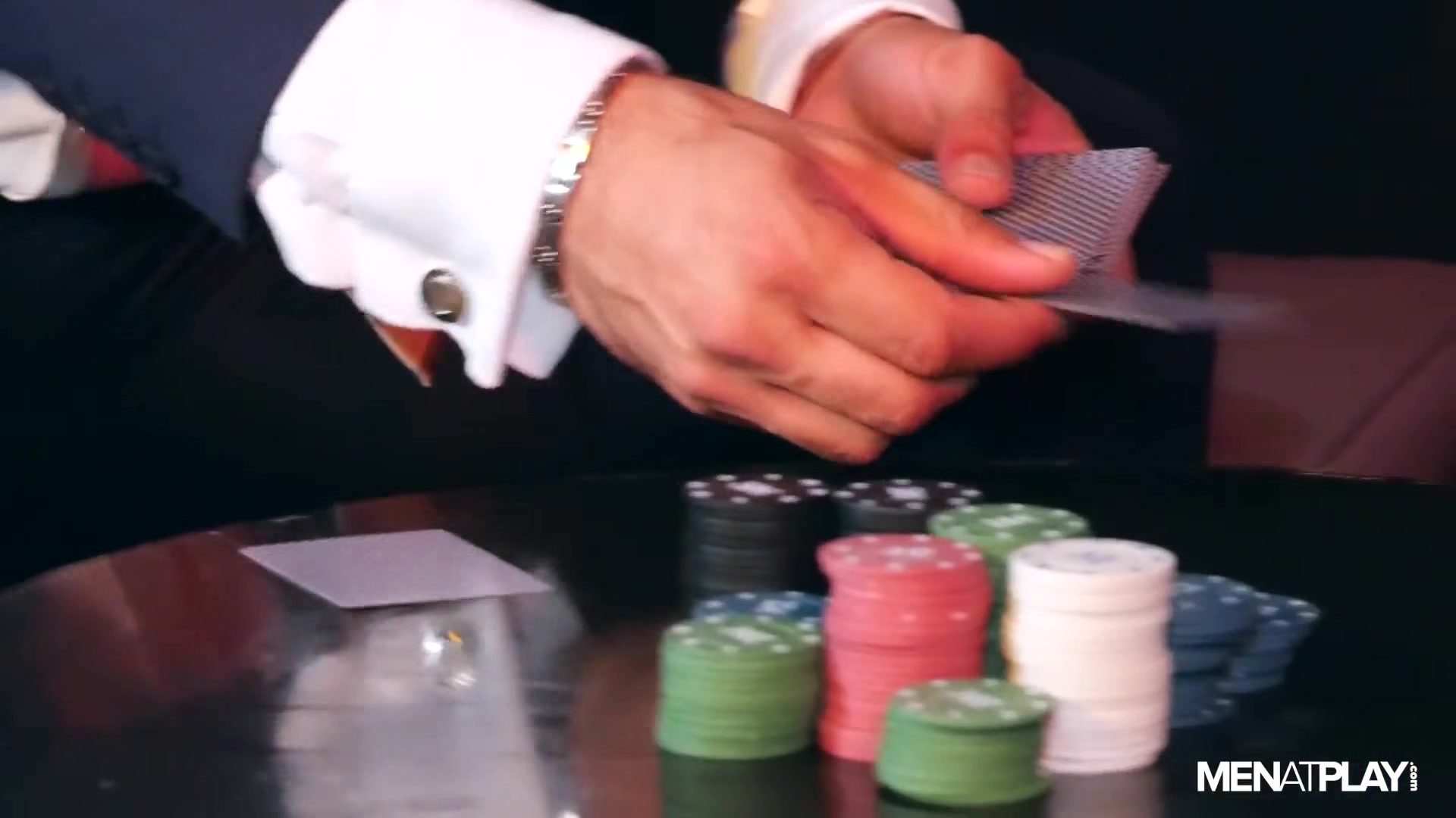Strip Poker - MENatPLAY