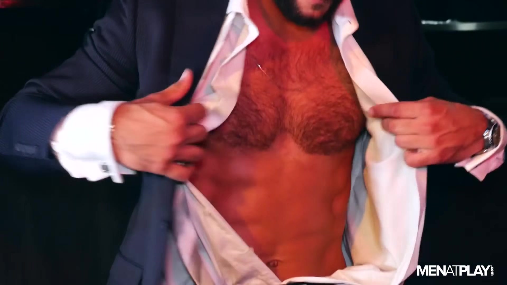 Strip Poker - MENatPLAY