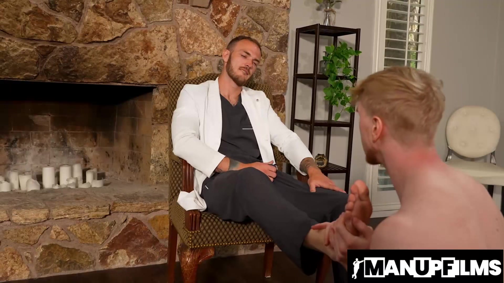 Superman Collin Simpson Cock Problem Resolved In Threeway Bareback