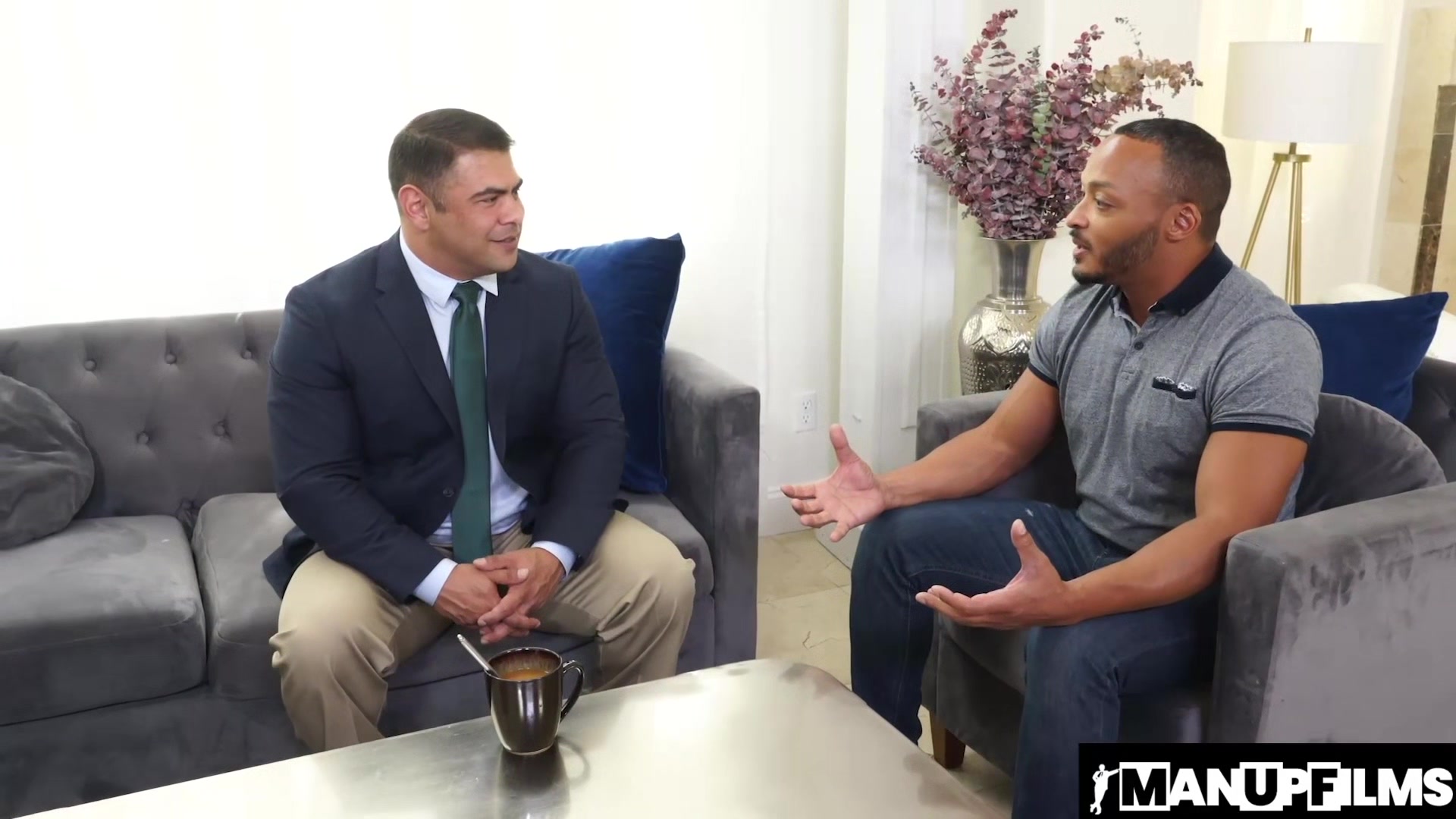 Dillon Diaz Visits Doctor Draven Navarro To Get Cock Treatment