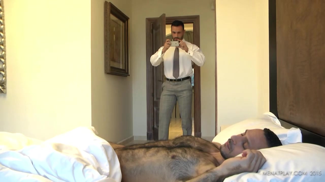 Selfie Sex - MENatPLAY