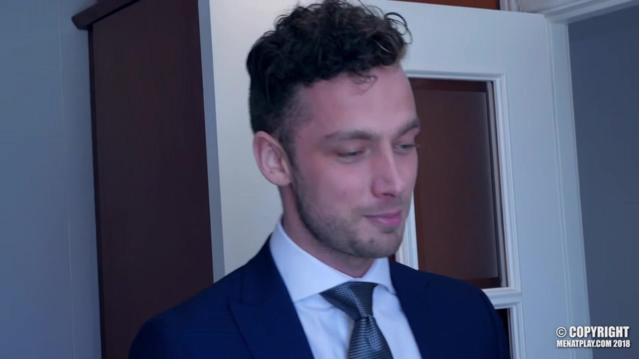 Making It Big: The Roommate - MENatPLAY
