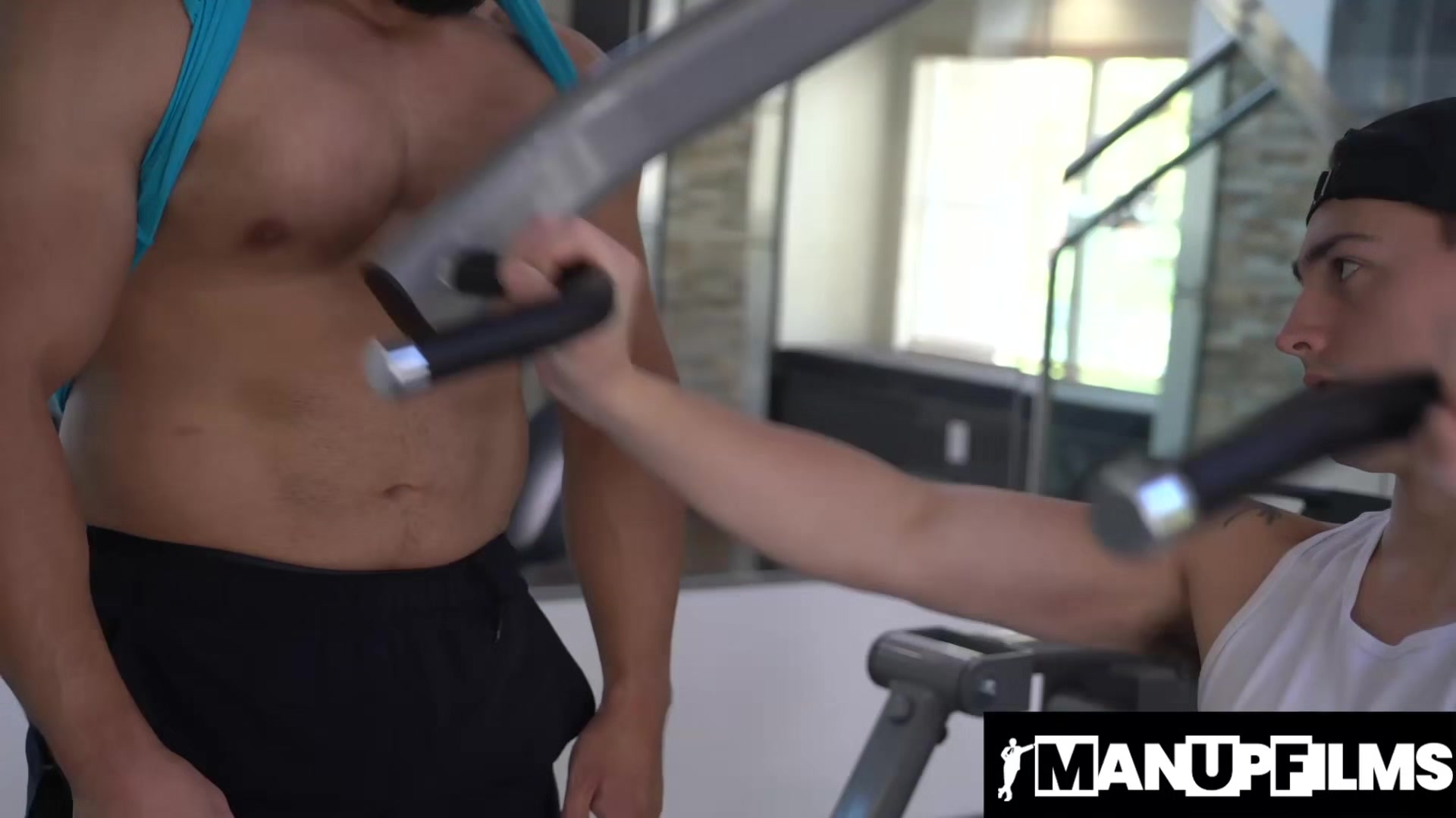 Muscular Gay Tries New Bareback Exercise With Horny Trainer