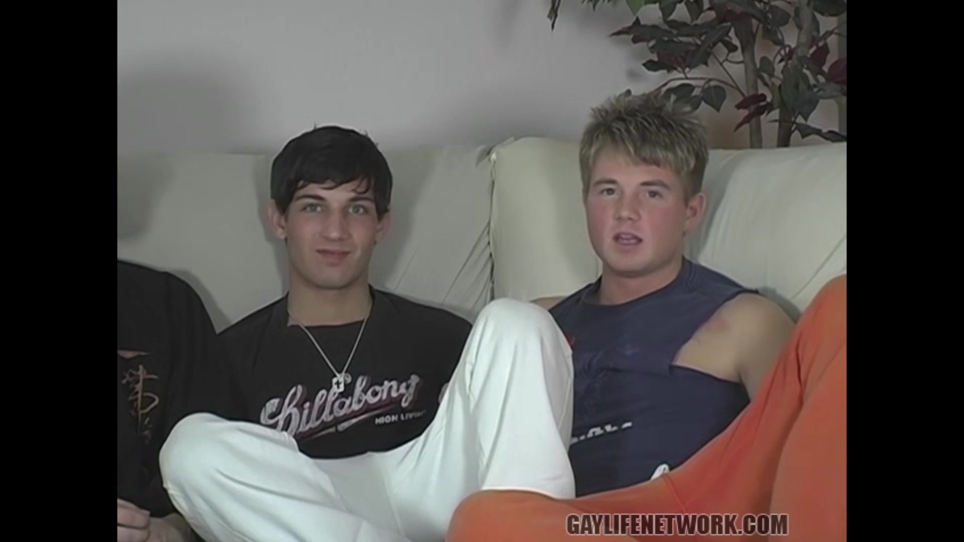 BeddableBoys: Tyler Berke And Tyler Bradley Jack Off With Their Lusty Buds