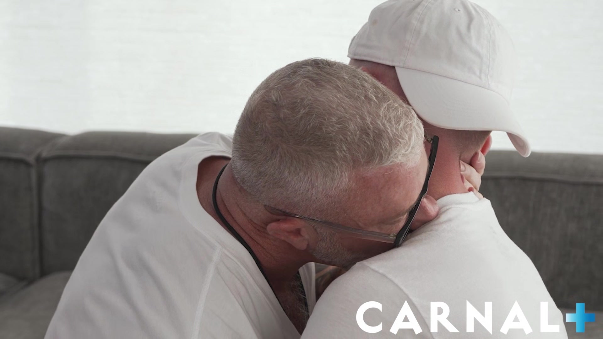 TwinkTop - Richie West discovers his love of breeding mature coach ass