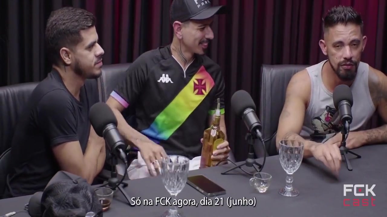 Foda A Tres Ao Vivo No Podcast - O Dotado, O Leiteiro E O Leitado No Fckcast #6 84 Min