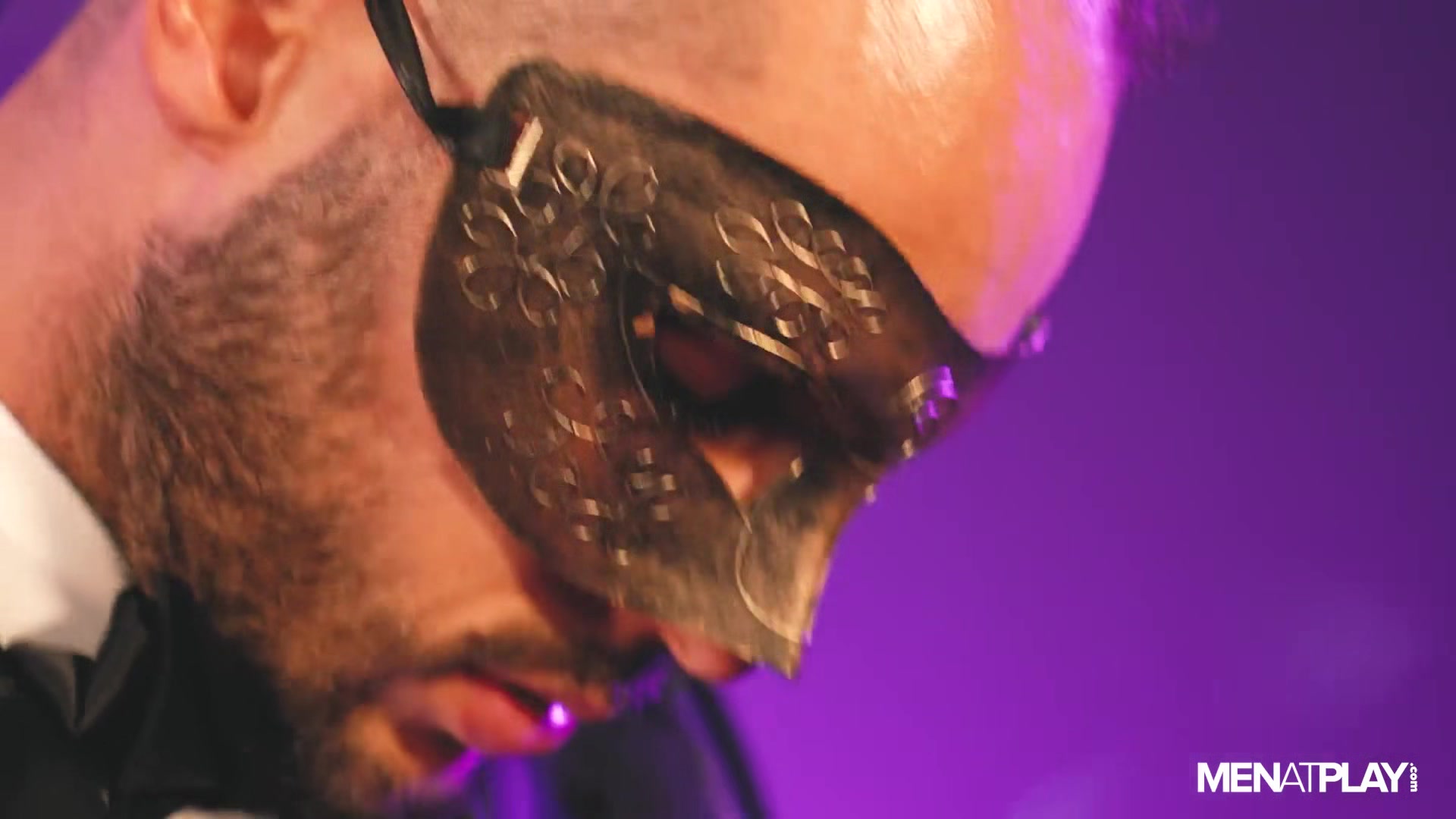 Masquerade Ball - MENatPLAY