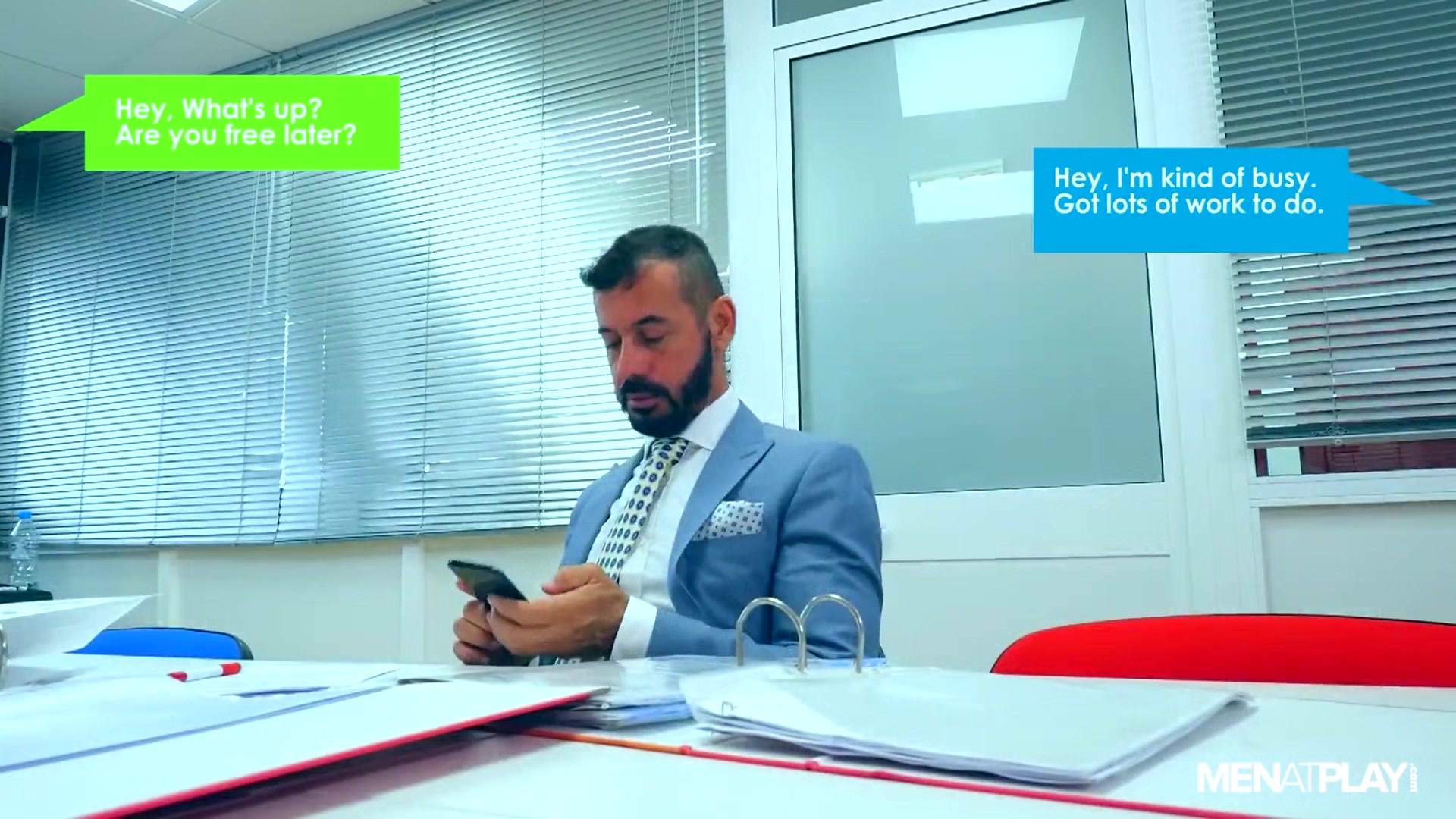 Office Voyeur - MENatPLAY