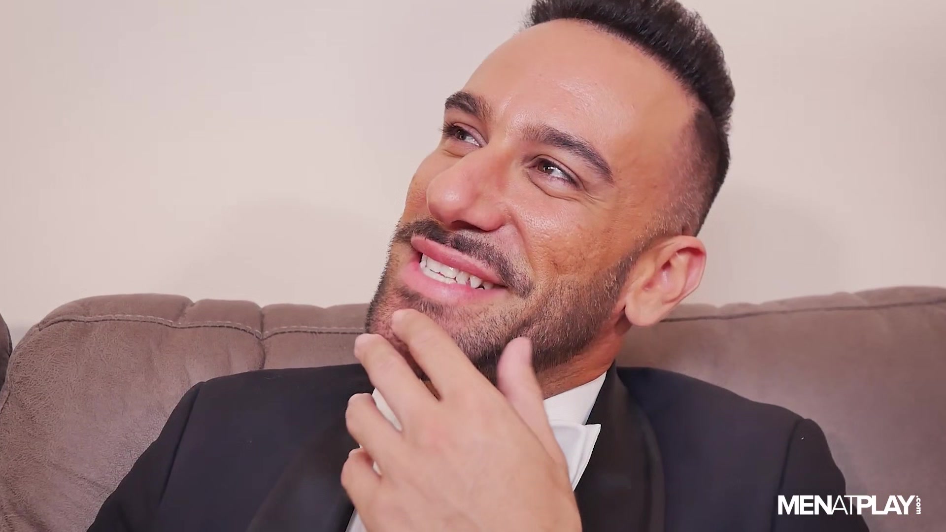 Diary of a Gigolo: First Time - MENatPLAY