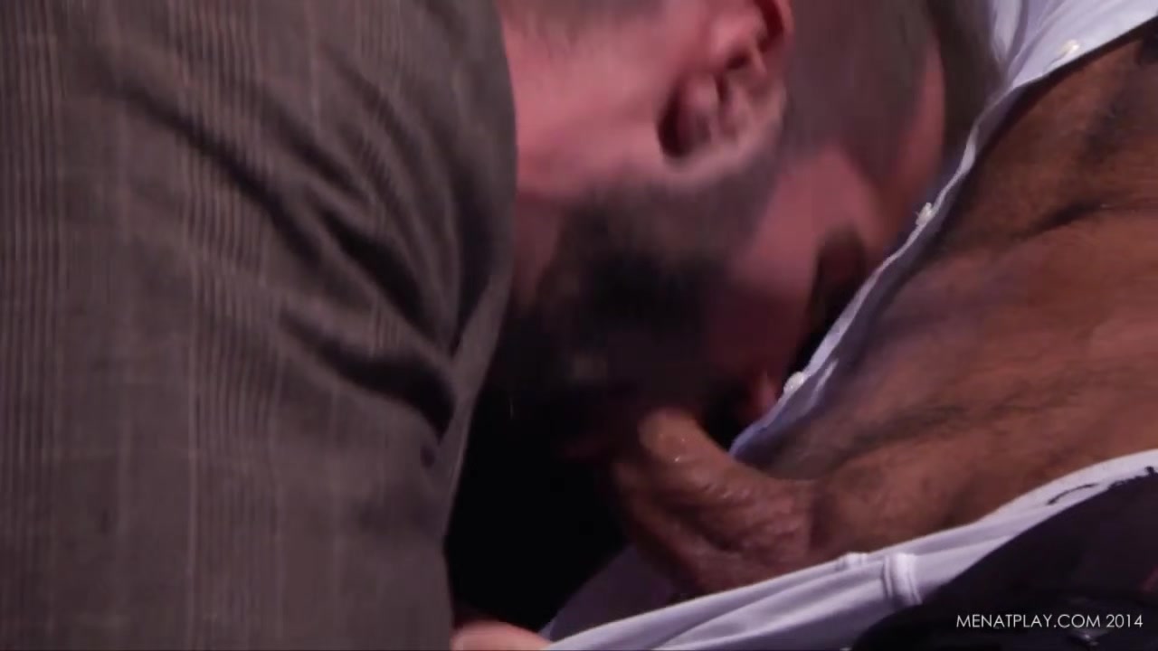 Drunk In Lust - MENatPLAY