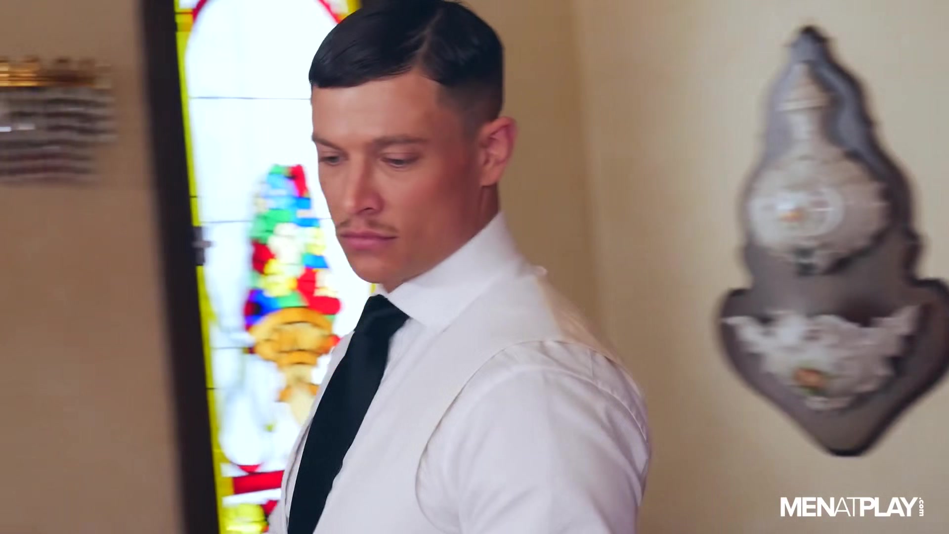 Butler Service 2 - MENatPLAY