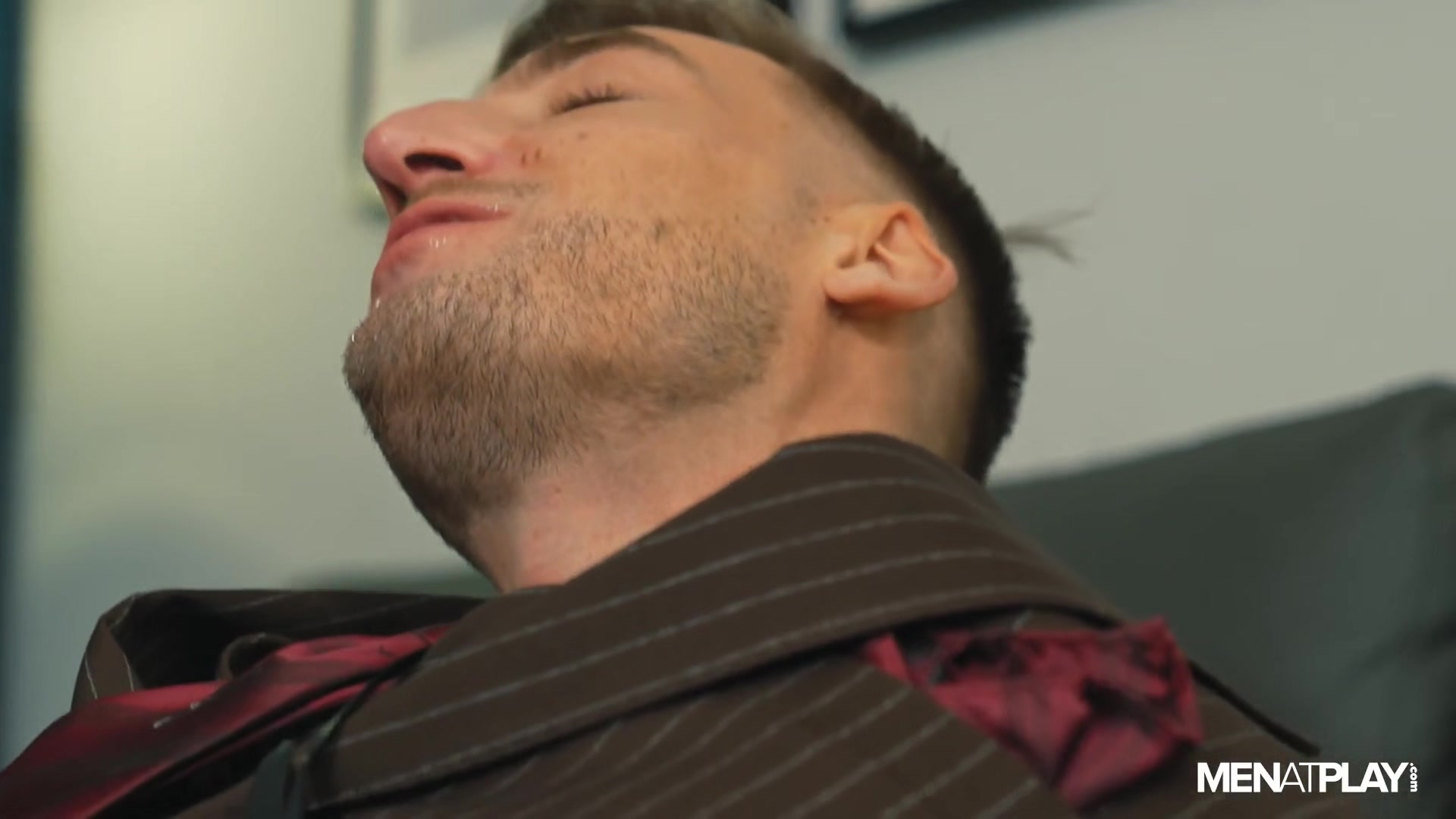Ready to Fly: The Layover - MENatPLAY