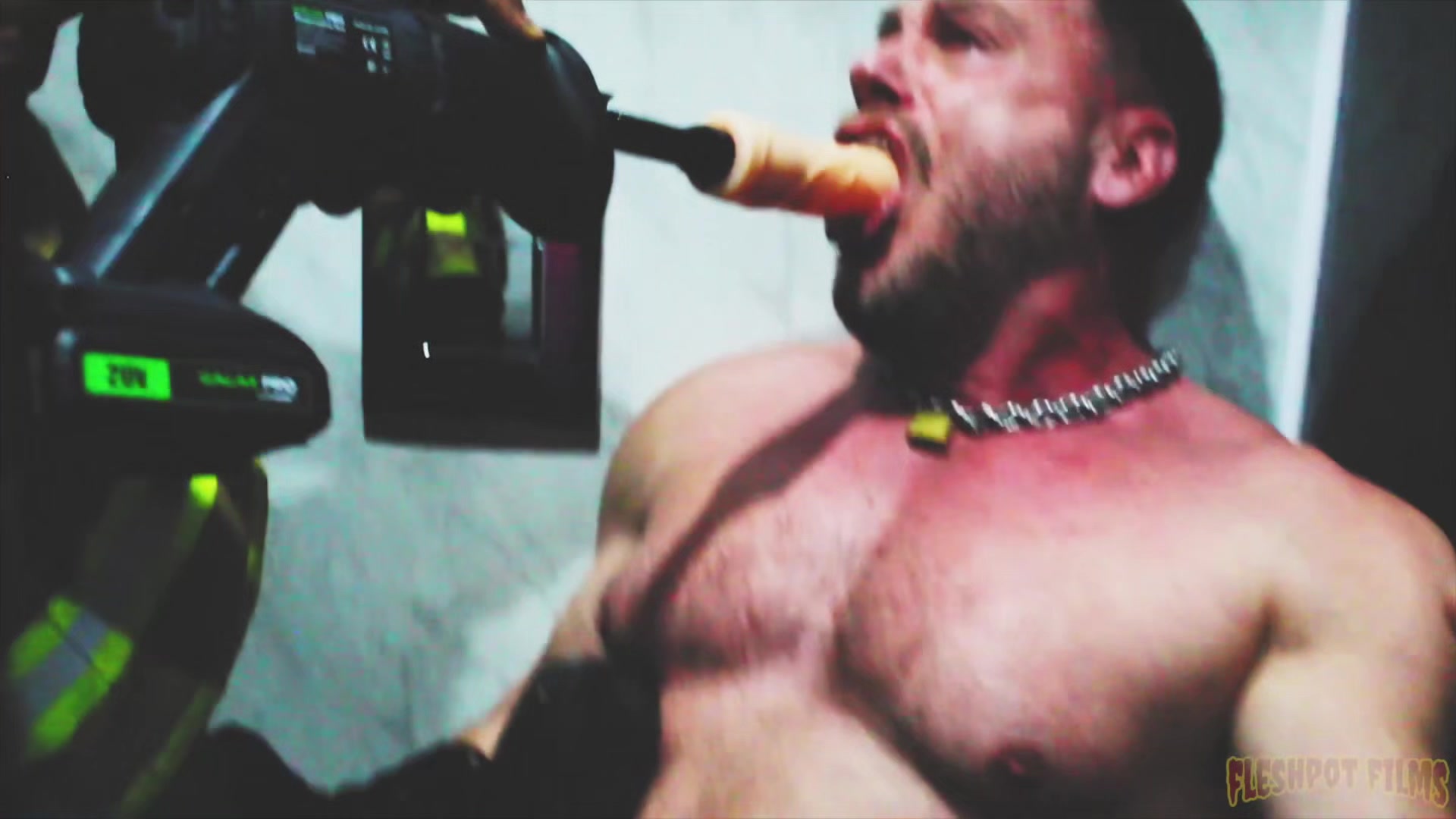 FleshPotFilms: Dom Tim Berlin Drills And Barebacks Muscular Hans Berlin