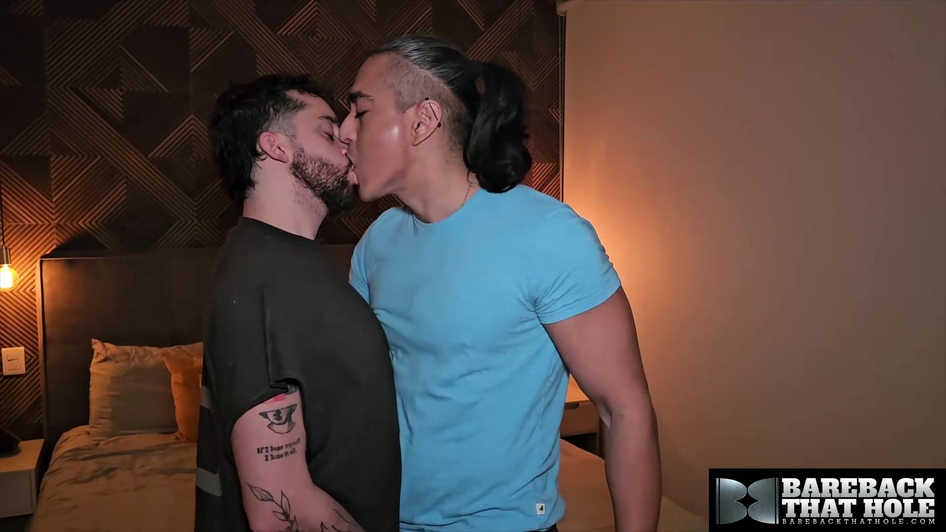 BAREBACKTHATHOLE Inked El Bato Tatuodo And Vinni Bareback Session