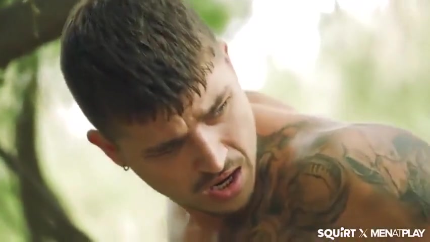 Squirts Spot, - Alexandro Cabrera & Tom Storm