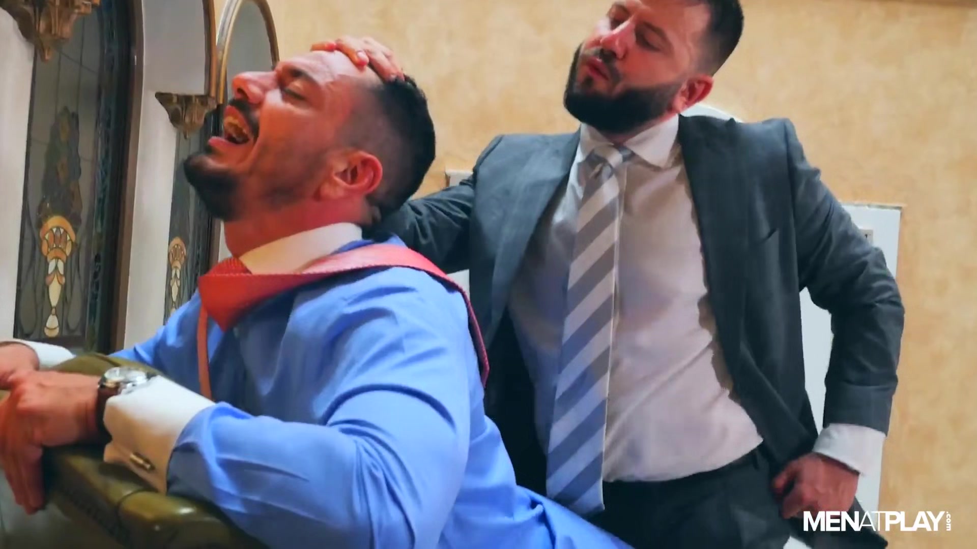 Wet Party Planner - MENatPLAY