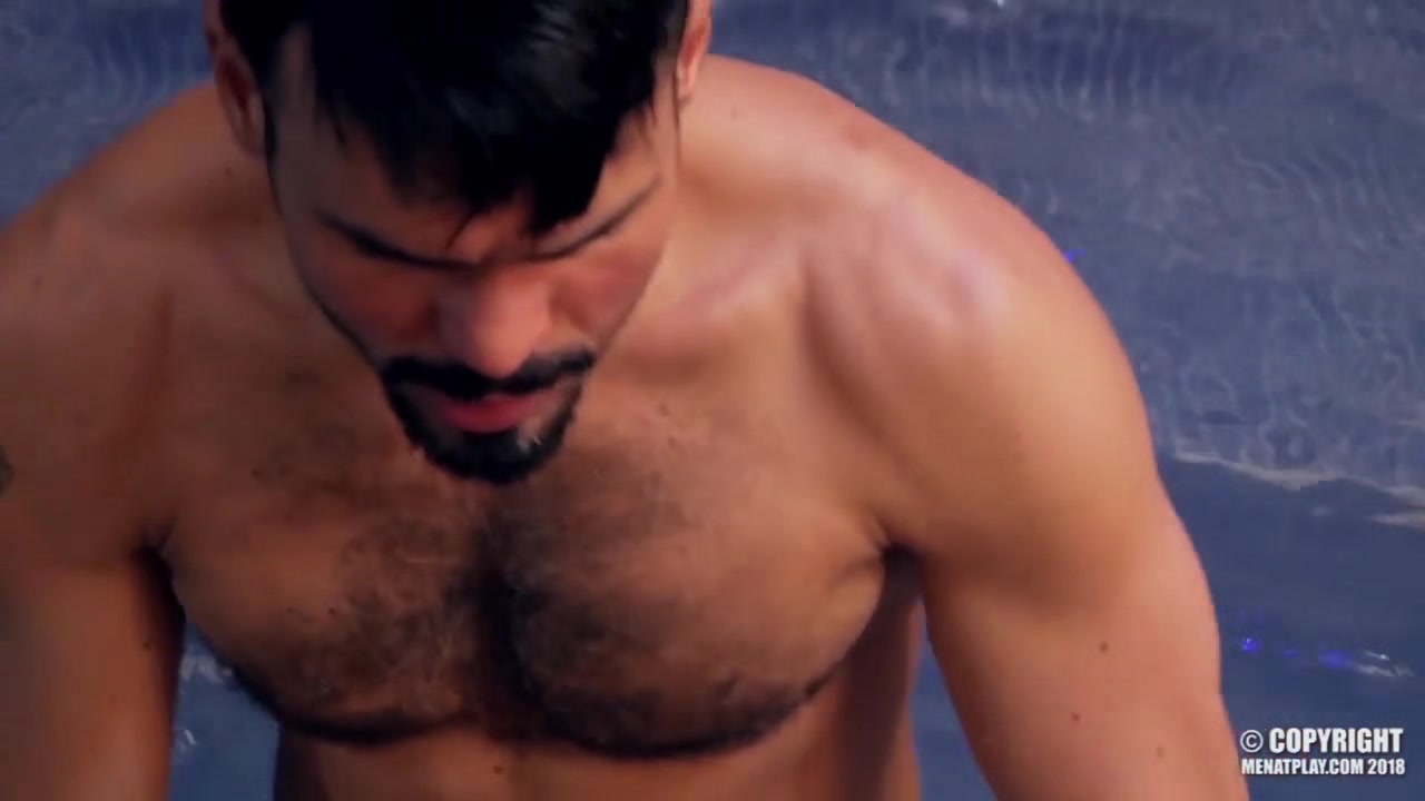 Making Waves - MENatPLAY