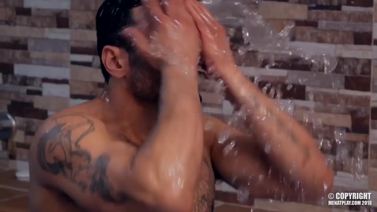 Making Waves - MENatPLAY
