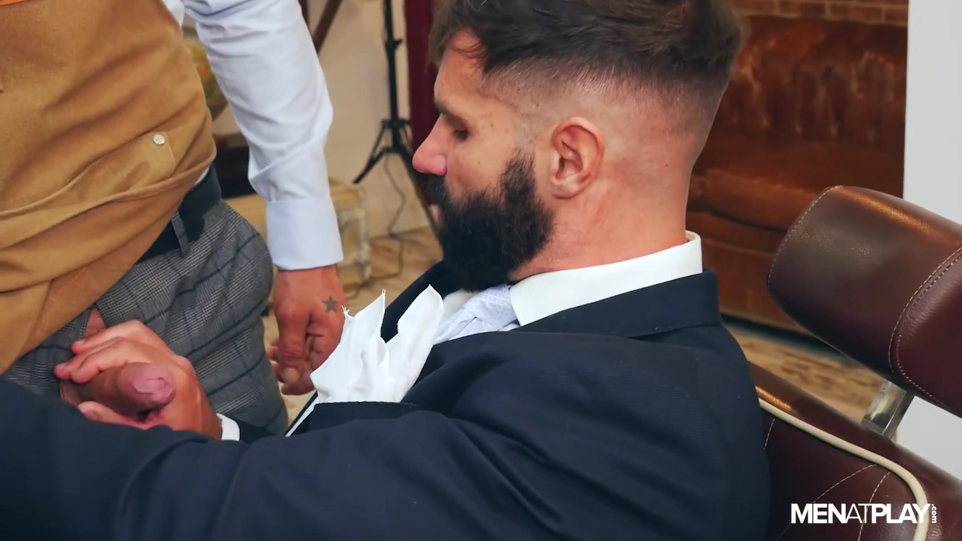 Barbershop Play 4 - MENatPLAY