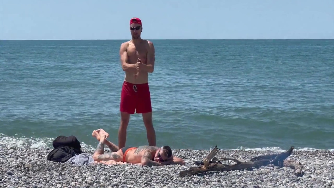 Great Fucking After Swimming. Kit Belove Quickly Cums In Falcon Al Ass Right On The Beach