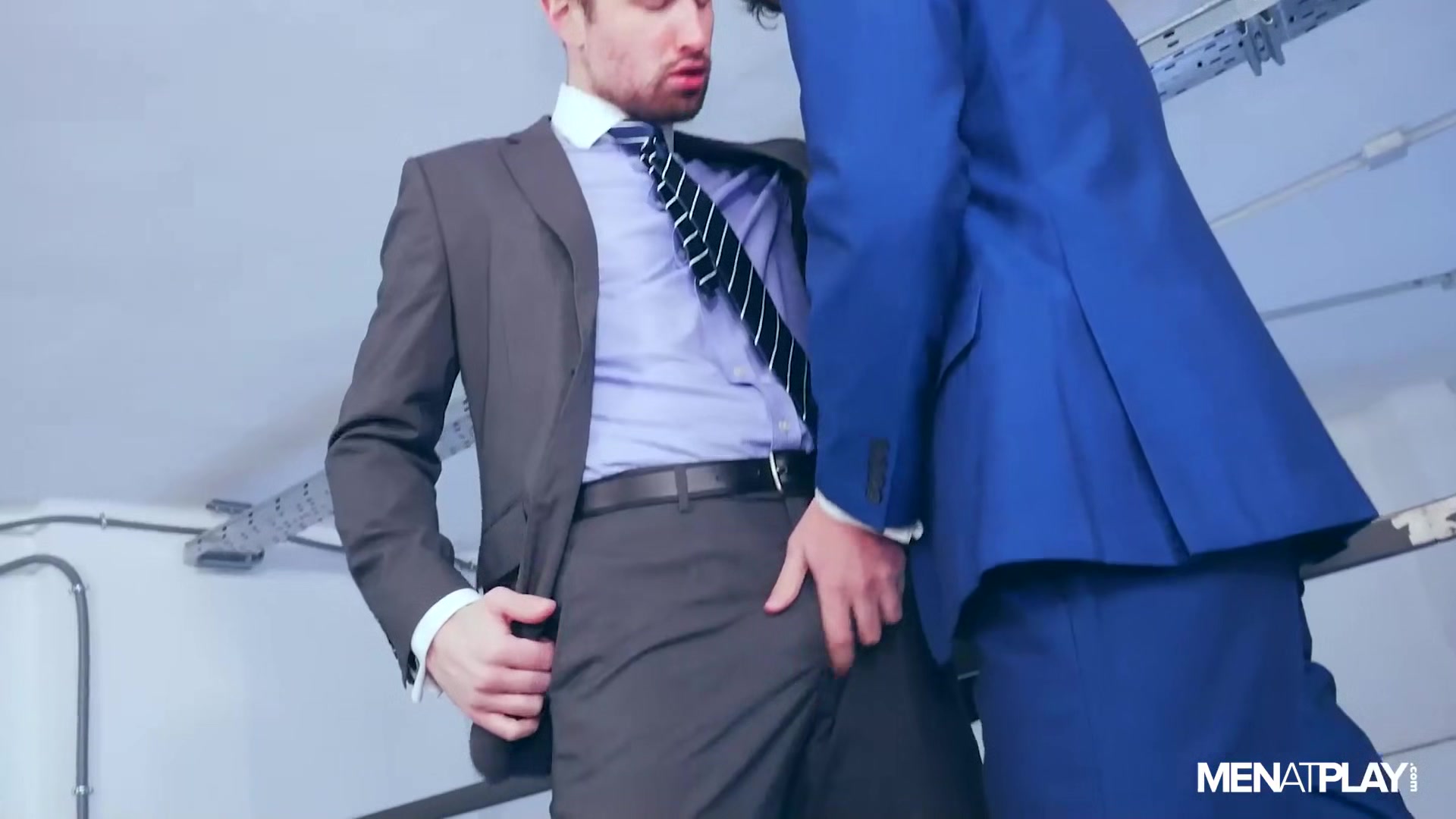 Pound or Fuck? - MENatPLAY