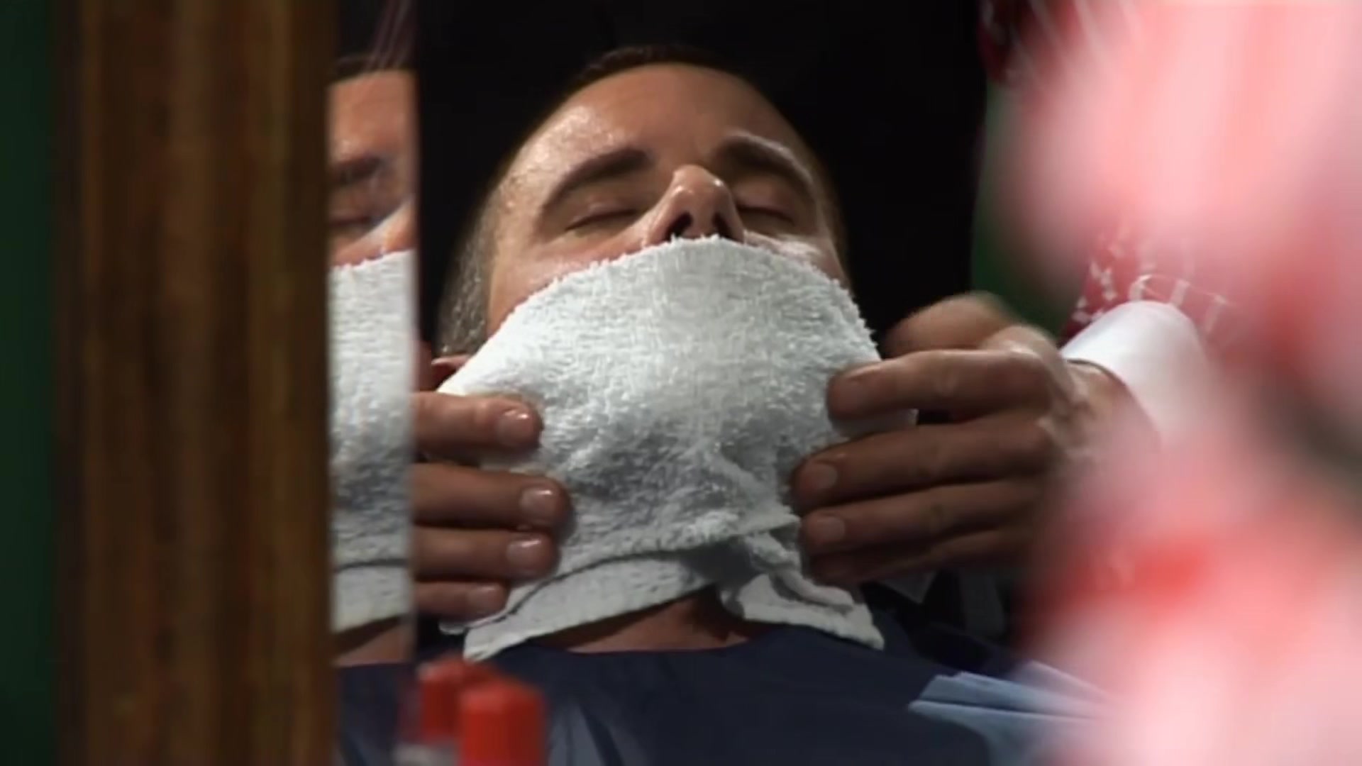 The Barber - MENatPLAY