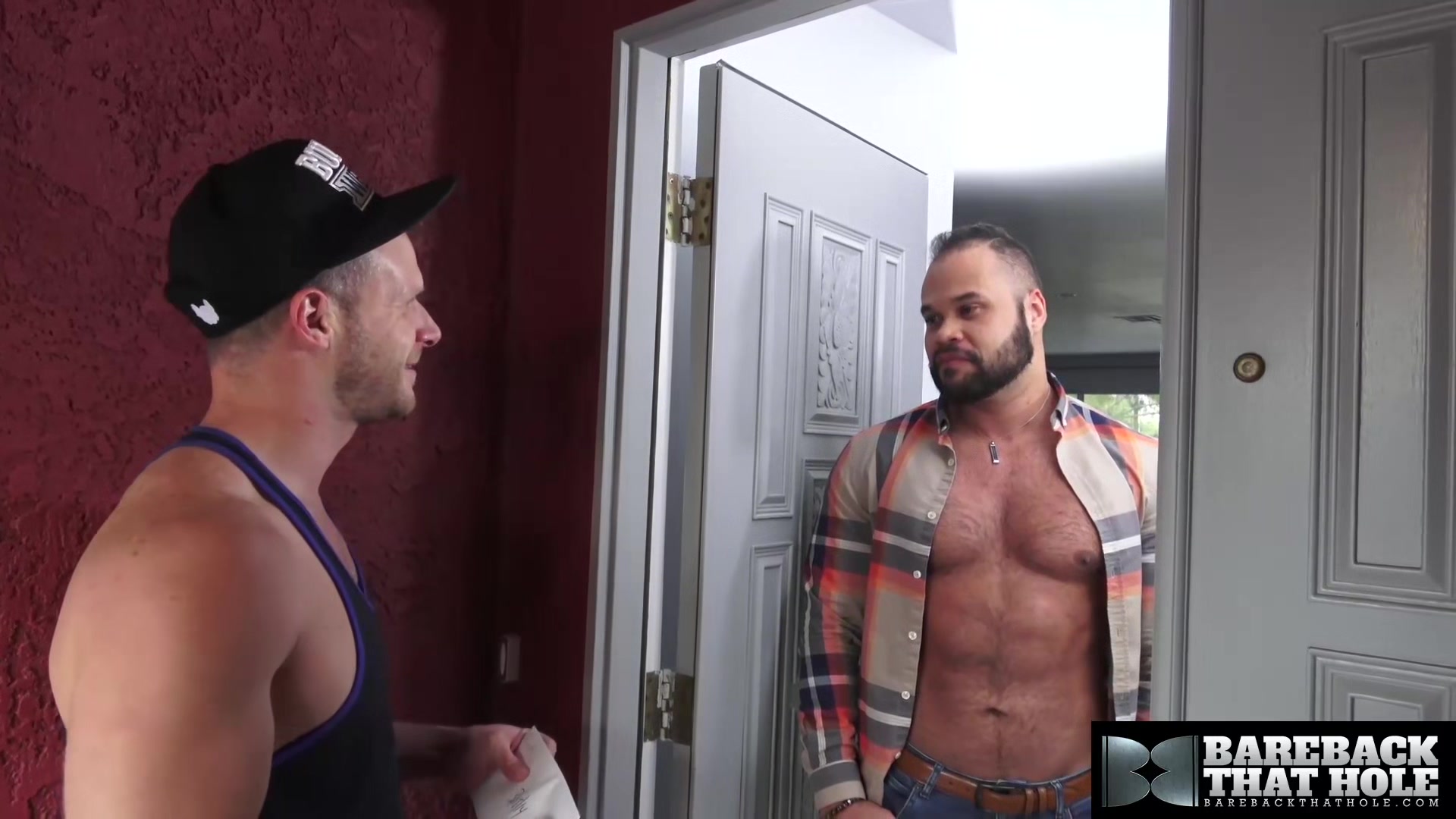 BAREBACKTHATHOLE Brian Bonds And Damien Kilauea Enjoys Wild Breeding