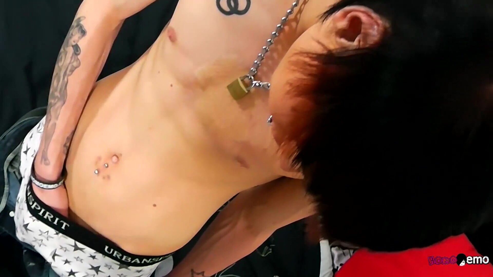 HomoEmo: Hot Emo Lewis Romeo Bares It All In His Hot Solo Masturbation