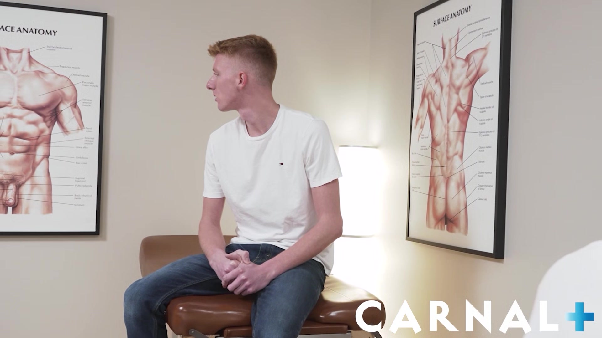 Horny ginger Richie West gets stretched by hung doc daddy
