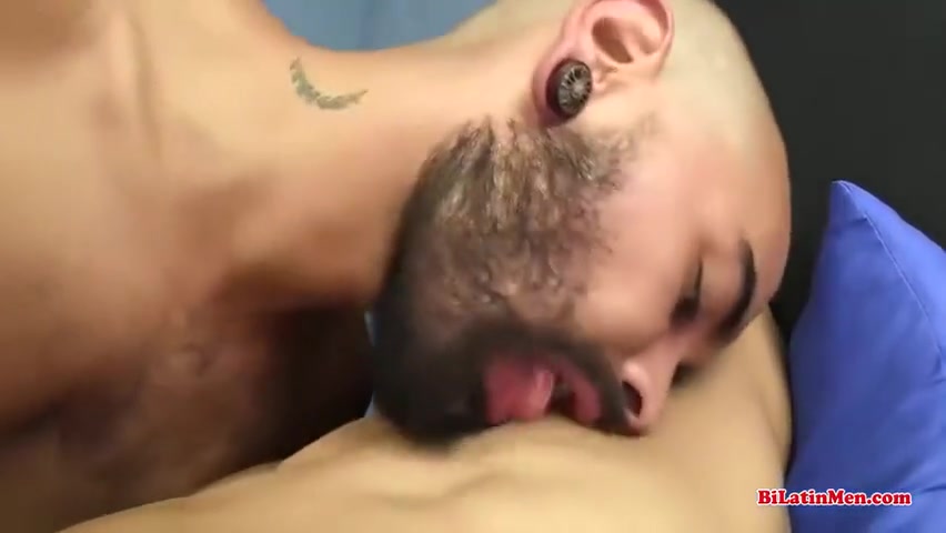 Such A Monstrous Latin Penis Destroyed This C*nt Effortlessly!!